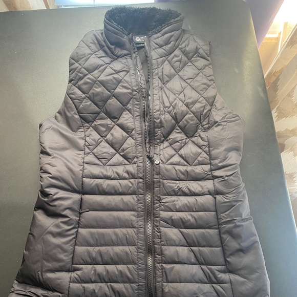 Mondetta Jackets & Blazers - NWOT Puffer Vest